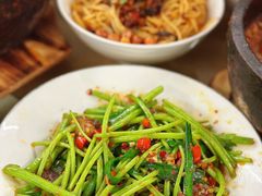 -老三样·旧食新味(绿地店)