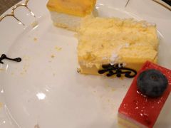 -东方豪景花园酒店·怡景旋转餐厅