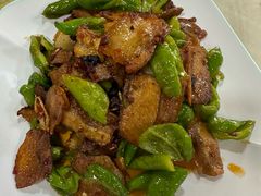 -YI PIN JU 一品居中餐厅 中国超市