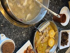 -一席地·本地鸡窝·杭帮鸡火锅(萧山银隆百货店)