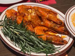 西班牙蒜香油爆虾-ZAFFERANO西班牙海鲜饭(上海首店)