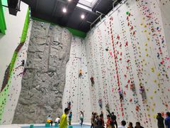 -重庆际华园室内极限运动中心
