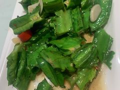 龙豆-滕记星发餐室·新加坡菜(巨鹿路店)