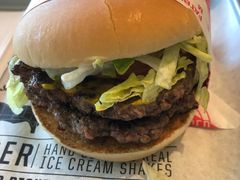 -FATBURGER 特富客汉堡(外交公寓店)