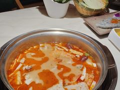 -喃喃椰·糟粕醋·椰子鸡火锅(七堡花园店)