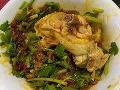 -南渝食府.墨脱石锅松茸鸡