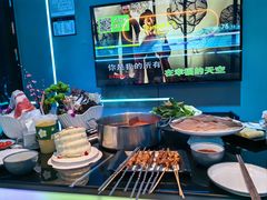 -唯爱KTV聚会餐厅(仙林东城汇店)