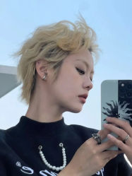 -佰亿Salon·烫染造型