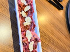 -炼火烤肉店