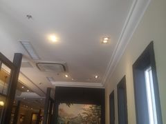 -星巴克臻选(威海威高广场店)