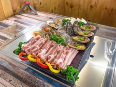 黑猪套餐-海抱猪