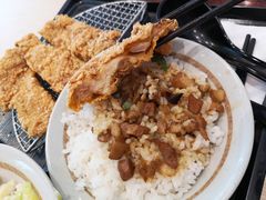 酥嫩鸡腿排饭-永和大王(华侨城店)