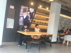 -瑞幸咖啡(杭州绿地中央店)