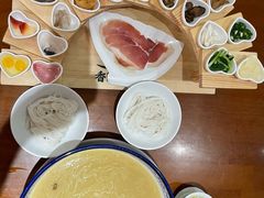 -香麒园·过桥米线·南湖雅宴