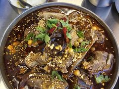 -蓉三少冒烤鸭·四川小吃集(北京首店)