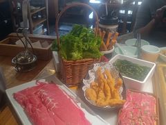 -巴渝瓦肆重庆鲜火锅(宝龙环湖店)