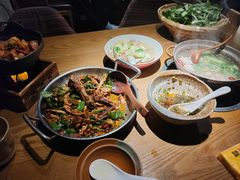 -吃饭皇帝大(合生汇店)