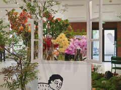 -潮一不贰·法式甜品·生日蛋糕·西式简餐(外滩店)