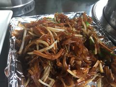 -吴越荣记苏州菜·松鼠桂鱼100%活鱼现做(斜塘老街店)
