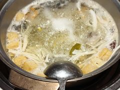 -喃喃椰·糟粕醋·椰子鸡火锅(七堡花园店)