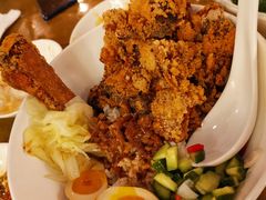 -晶华冠军牛肉面坊