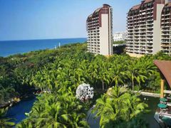 -三亚湾海居铂尔曼度假酒店