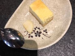 俩蒜瓣儿大小的芝士蛋糕-神户赤童日式烤肉伙伴(东直门店)