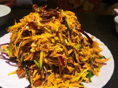 -靠山屯东北农家菜(八龙桥雅苑店)