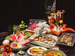 -蟹犇前•帝王蟹雪蟹(陆家嘴店)