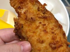 家有金桶麦乐鸡版-麦当劳(东直门外大街店)