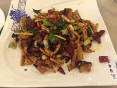 -橘子洲头湘菜馆
