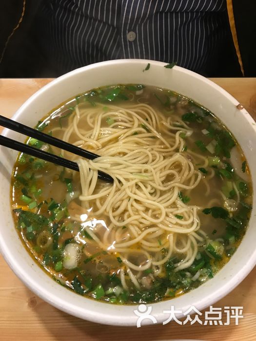 西部马华牛肉面(武圣店)的点评