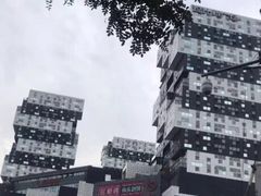 -资和信百货商场