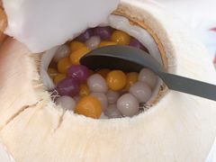 小芋圆椰汁椰子冻-广德记·椰子冻手制甜品(福田总店)