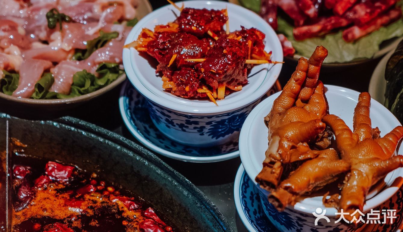 今天嘴馋去吃了井格重庆火锅！❤啊！幸福！！