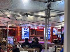 -刘姐啤酒鱼民族演艺餐厅(西街总店)