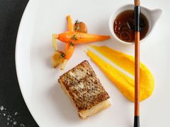 -恰餐厅及酒吧 CHAR Bar & Grill (北京丽都皇冠假日店)