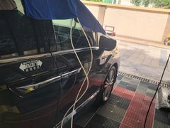 -鑫鹏浩汽车服务有限公司(荔海春城店)