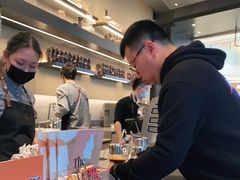 -星巴克臻选(上海合生汇1F店)