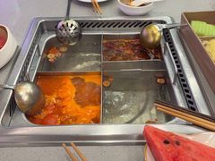 -海底捞火锅(高新万达广场店)