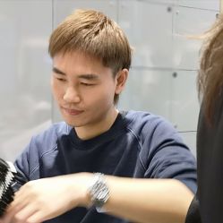 -Kraemer Paris  苏豪路易士·嘉玛发廊