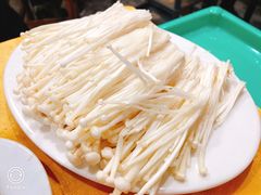 -濠轩阁特色生蚝火锅(水湾路店)