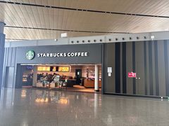 -星巴克(昆明机场III店)