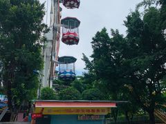 -中山公园儿童游乐场