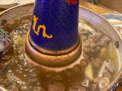 -毛辣果·贵州红酸汤牛肉火锅(西单店)