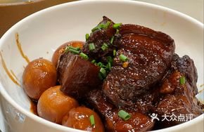 Home-style Braised Pork Belly