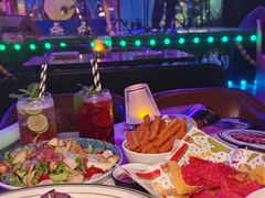 -Famous肥猫墨西哥音乐餐吧(五棵松华熙LIVE店)