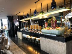 自助取餐区-唐拉雅秀酒店-西锦汇空中BBQ·思创餐厅