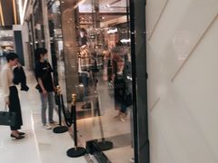 -BURBERRY(上海港汇恒隆广场店)
