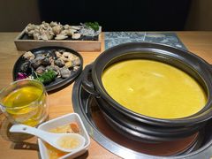 -一朵菌·野生菌探索家火锅(南亚店)